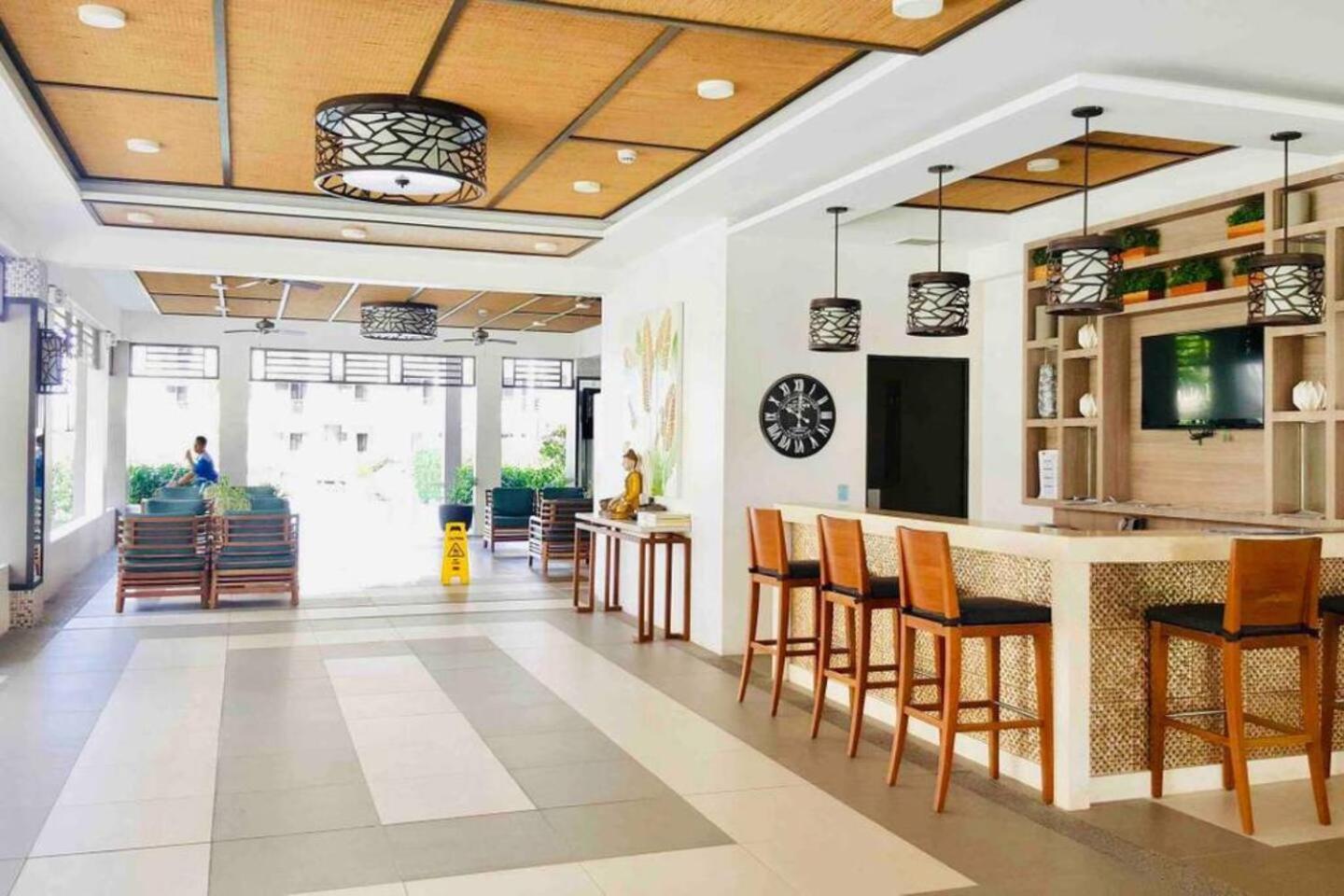 Maroy Suites At Asteria Residences Paranaque City Exterior photo